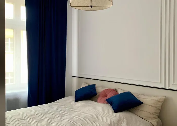 Apartment Moon Deer *